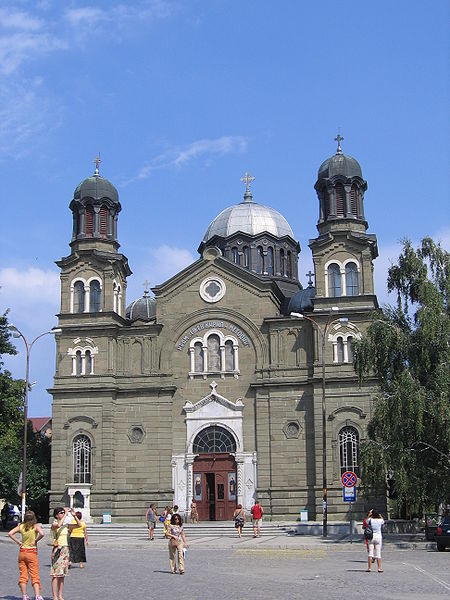 Собор Кирилла и Мефодия в г. Бургас