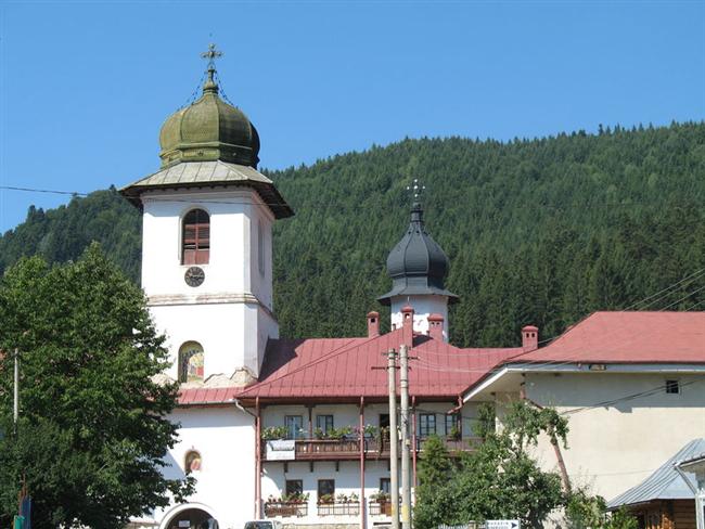 Агапия &mdash; самая населенная женская обитель Румынии