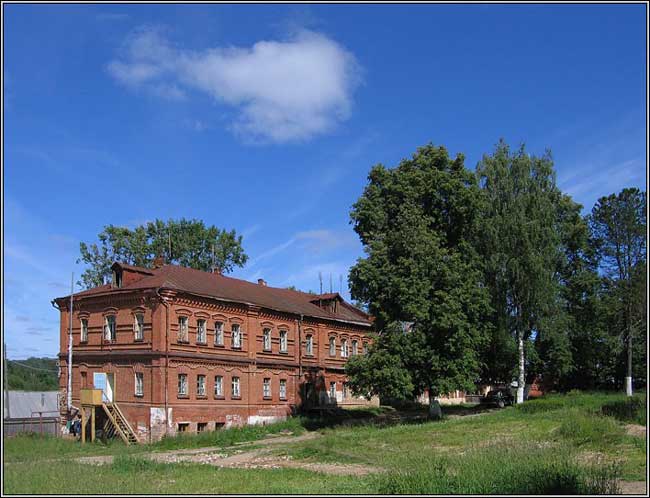 Смоленско-Зосимова пустынь в пос. Арсаки Смоленско-Зосимова пустынь в пос. Арсаки