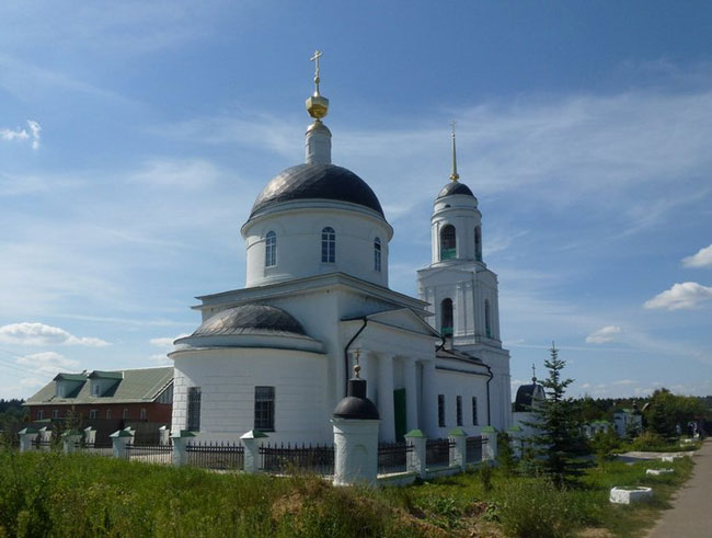 Храм Преображения в с. Радонеж