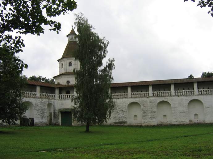 Крепостная стена, Гефсиманская башня и березка.