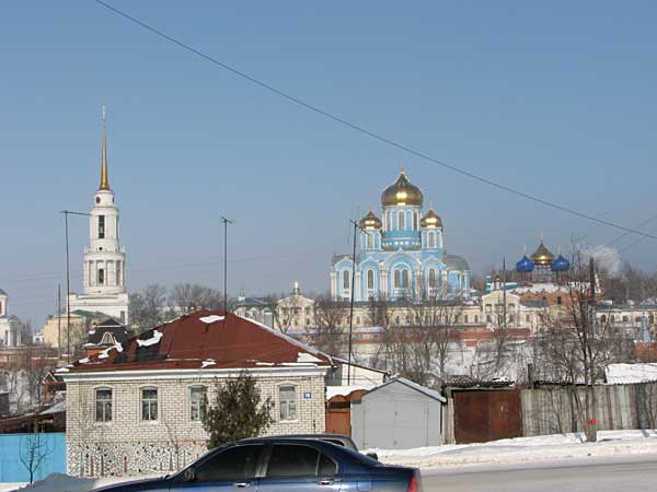 Вид монастыря от гостиницы