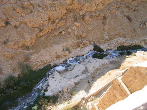  Лавра Саввы Освященного. Лестница, ведущая в монастырь.