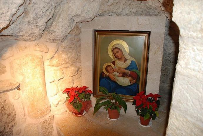 Грот Богородицы - Млекопитательницы Грот Богородицы - Млекопитательницы
