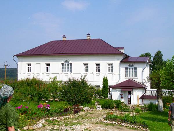 Паломническая поездка в Свято-Никольский Черноостровский монастырь Паломническая поездка в Свято-Никольский Черноостровский монастырь