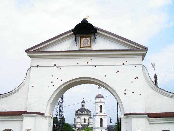 Паломническая поездка в Свято-Никольский Черноостровский монастырь Паломническая поездка в Свято-Никольский Черноостровский монастырь
